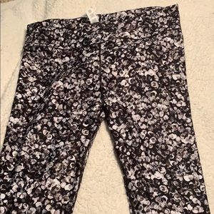 Fabletics leggings high rise waist size 2XL
